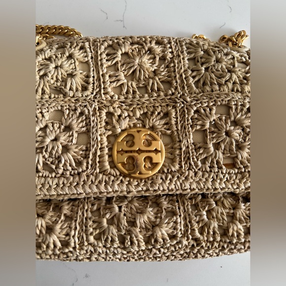 Tory Burch tan woven raffia style bag - Picture 9 of 9